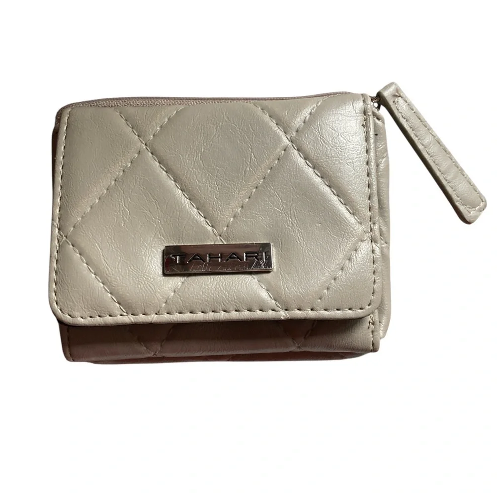 Tahari Gray Quilted Women's Wallet